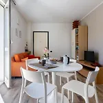 Maxapartmentpoetto Apartamento *